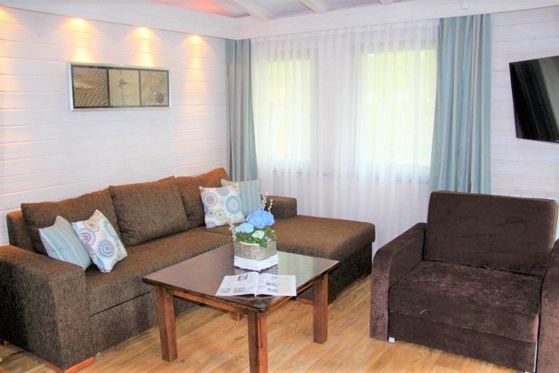 Osrodek Wczasowy Lesny Resort Mielno Мєлно Екстер'єр фото